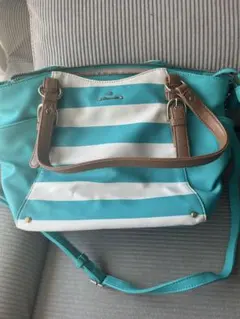 ★美品★4℃ ターコイズとホワイトのストライプショルダーバッグ　春　夏向け