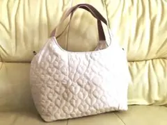 最終価格！ ハンドメイドバッグ　ハート柄キルトベージュ　ショルダーにも