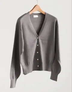 【未使用】テチチ　12G天竺Vネックカーディガン　チャコールグレー