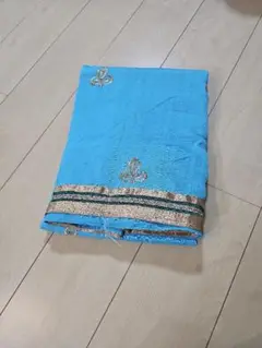 サリー　新品　未使用　(水色の刺繍生地)