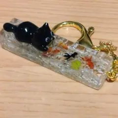 猫＆金魚キーホルダー バッグチャーム　レジンキーホルダー