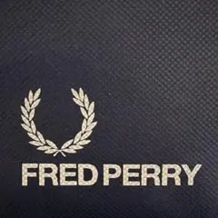 FRED PERRY 袋