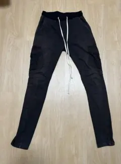 【重宝✨】mnml ブラックカーゴパンツ