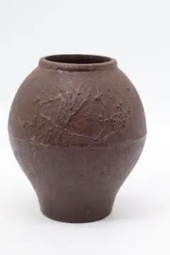 未使用、供箱、栞付　南部及鉄鋳造所宝鉄堂　及川栄喜(二代目鉄)造　花鳥図　花瓶 未使用、供箱、栞付 南部及鉄鋳造所宝鉄堂 及川栄喜(二代目鉄)造 花鳥