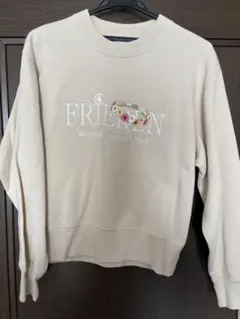 GUコラボ！葬送のフリーレンスウェット　トレーナー