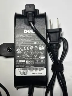 週末値下げ‼️DELL純正 ノート用 純正ACアダプター FA65NS0-00