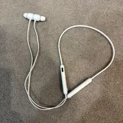 Beats Flex ワイヤレスイヤホン スモークグレー