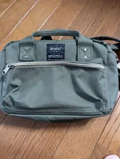 【美品】anello ショルダーバッグ オリーブグリーン