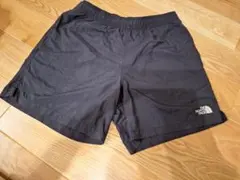 THE NORTH FACE ブラック ショートパンツ Mのサムネイル