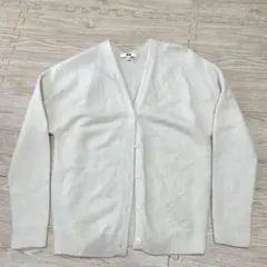 ユニクロ　ウール　カーディガン　Ｖネック　アイボリー