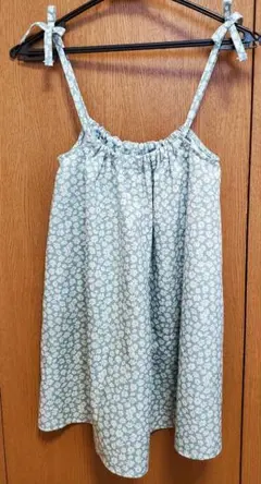 GU .120 キュロットワンピ　ポケット付き
