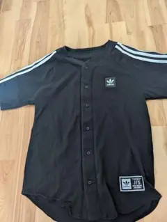 adidas ブラック ベースボールシャツ S