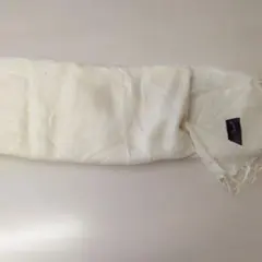 アイボリー 薄手マフラー フリンジ付き