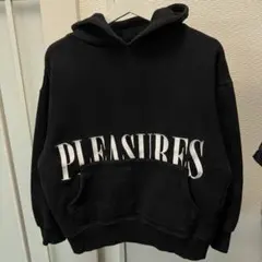 Sサイズ　PLEASURES パーカー　フーディーのサムネイル