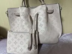 ルイ・ヴィトン.マヒナ・レザー