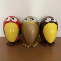 おもちゃの缶詰　キョロ缶いちご　黄金のキョロ缶　キラ⭐︎キョロ缶キャラメルのサムネイル