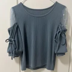 ブルーオフショルダーリブトップス