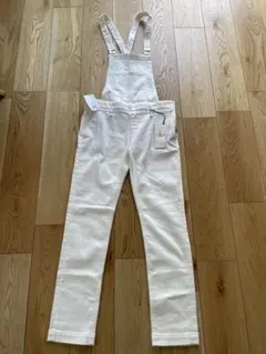 新品⭐︎半額セール！YANUK ホワイト 2wayサロペット オーバーオールのサムネイル