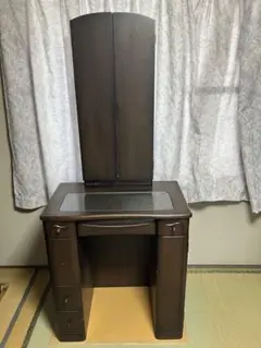 大塚家具‼️】三面鏡ドレッサー 椅子付き (引き取り歓迎) - メルカリ