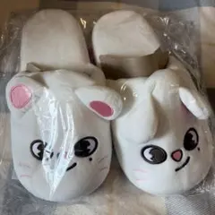 新品未開封 ヒョンジン SKZOOスリッパ STAY JAPAN 6周年FC限定 - メルカリ