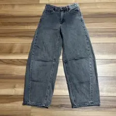 GUバレルレックジーンズ　レディースS