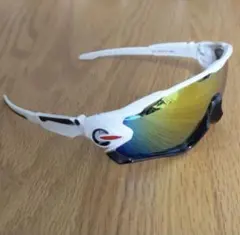 【値下げ不可】スポーツサングラス！！男女兼用！自転車など多種多様！