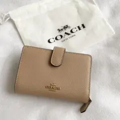 【未使用！超美品】COACH コーチ 二つ折り財布 ベージュ x ワインレッド