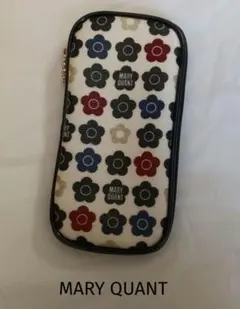 タイムセール　MARY QUANT マリークワント　花柄　メイクブラシ　ポーチ