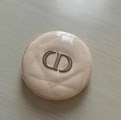 ディオールスキン フォーエヴァー クチュール ルミナイザー001 限定