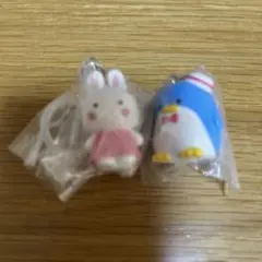 カプセルトイ　サンリオ　めじるしアクセサリー　チアリーチャムタキシードサム　新品