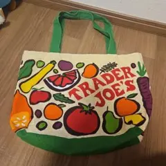 Trader Joe's エコバッグ フルーツと野菜デザインのサムネイル
