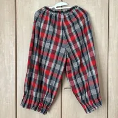 赤と黒のチェック柄ワイドパンツ