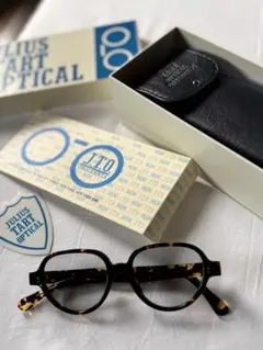 【東京限定】TART OPTICAL ARNE TOKYOサングラスのサムネイル