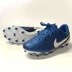 新品未使用21cm NIKEナイキティエンポ レジェンド 10 スパイク 子供用のサムネイル