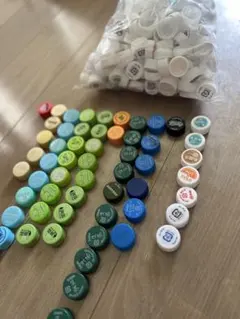 ペットボトルキャップ カラフル 79個セット アイロン工作 DIY 自由研究