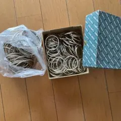 금속으로 만든 카드 링, 약 35개, 소형, 약 70개, 총 약 100개