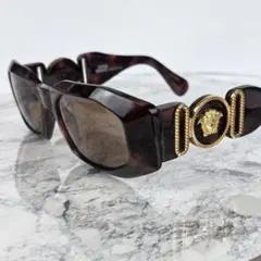 美品✨️GIANNI VERSACE サングラス MOD.414/B メデューサのサムネイル