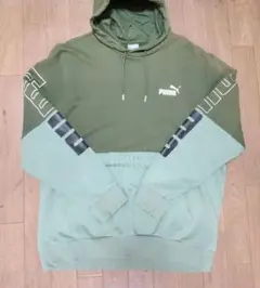 PUMA スウェットパーカー