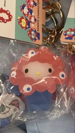 立体　マスコット　クリアカラーキーホルダー　ミャクミャク　キティ　万博