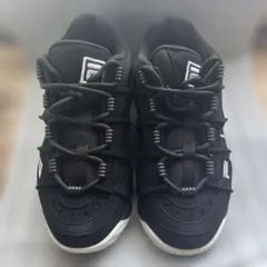 FILA スニーカー ブラックのサムネイル