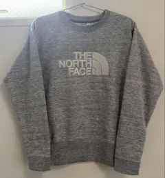 THE NORTH FACE グレー トレーナーのサムネイル