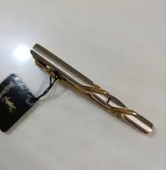 Item thumbnail for item 5a3beed0-005c-4691-ad9d-2855ee9940db