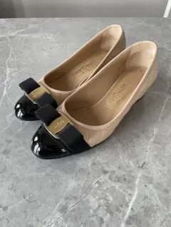 【フェラガモ Ferragamo】ヴァラリボン パンプス 23cm ヒール3cm