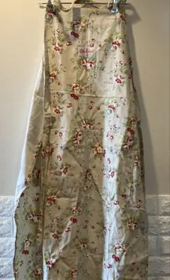 Cath Kidston 花柄エプロン。汚れあります。