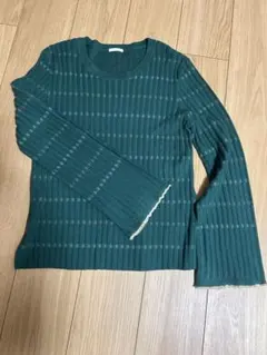 試着のみ　gu ニット　グリーン　スリッド入り　XL