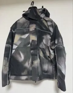 2026年最新】STUSSY マウンテンパーカーの人気アイテム - メルカリ