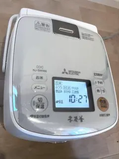 三菱 IHジャー炊飯器 NJ-SW066-W 0.63L 炭釜 2015年製のサムネイル
