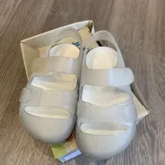 Item thumbnail for item 7bf5fdc4-d654-4069-9c9c-4bfb89e404c5