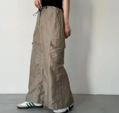 CANAL JEAN El mar　NEWナイロンカーゴロングスカートのサムネイル