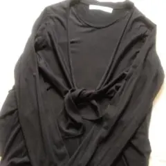 【値下げ】【訳あり品】長袖デザインカットソー＊黒＊トップス＊日本製＊Mサイズ相当